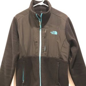The North Face Women’s Denali fleece black aqua